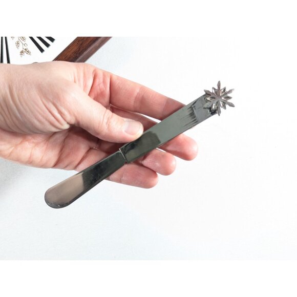 Vintage charcuterie board with inset tile, wooden cheese tray, decorative wooden - Picture 4 of 10